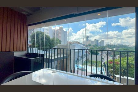 Studio para alugar com 28m², 1 quarto e sem vaga Studio para alugar com 28m², 1 quarto e sem vagaVaranda