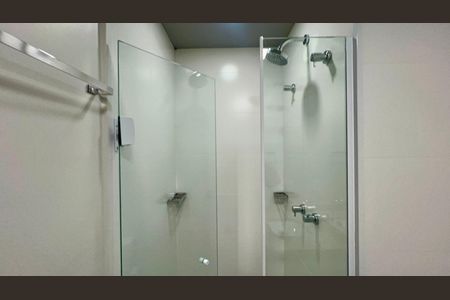 Studio para alugar com 28m², 1 quarto e sem vaga Studio para alugar com 28m², 1 quarto e sem vagaBanheiro Social