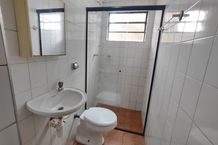 Casa para alugar com 30m², 1 quarto e sem vagaBanheiro
