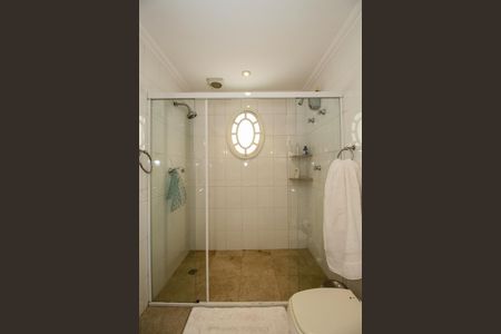 Apartamento para alugar com 220m², 3 quartos e 2 vagas Apartamento para alugar com 220m², 3 quartos e 2 vagasBanheiro da Suíte