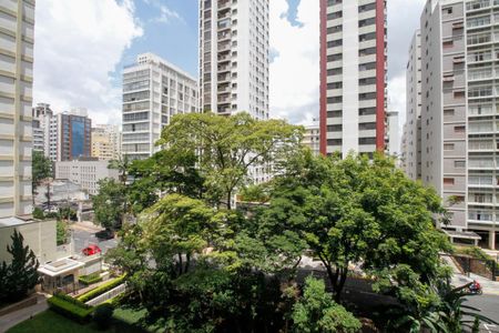 Apartamento para alugar com 220m², 3 quartos e 2 vagas Apartamento para alugar com 220m², 3 quartos e 2 vagasVista da Suíte