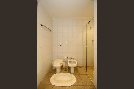 Apartamento para alugar com 220m², 3 quartos e 2 vagas Apartamento para alugar com 220m², 3 quartos e 2 vagasBanheiro Social