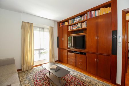 Apartamento para alugar com 220m², 3 quartos e 2 vagas Apartamento para alugar com 220m², 3 quartos e 2 vagasQuarto 2