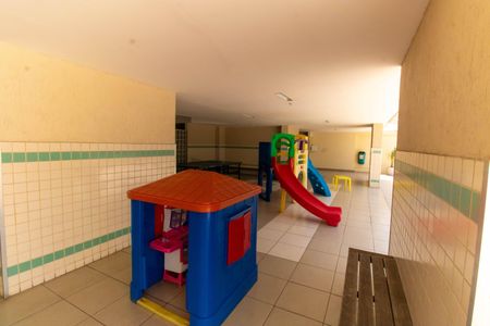 Apartamento para alugar com 120m², 3 quartos e sem vagaÁrea comum