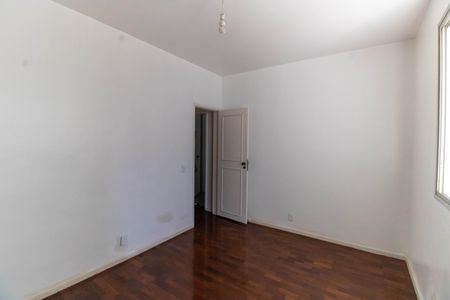 Apartamento para alugar com 120m², 3 quartos e sem vagaQuarto 2