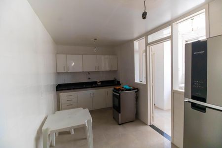 Apartamento para alugar com 120m², 3 quartos e sem vagaCozinha
