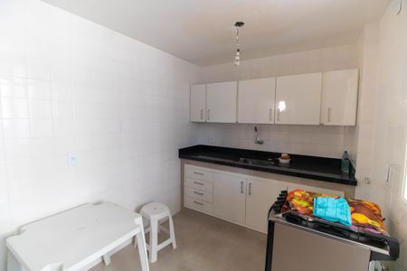 Apartamento para alugar com 120m², 3 quartos e sem vagaCozinha