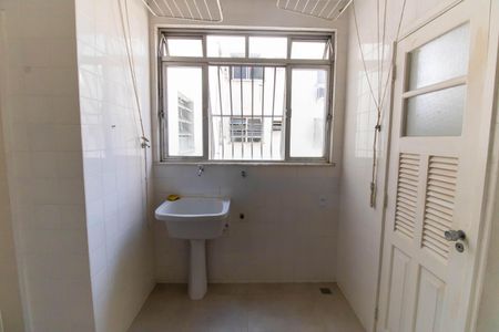 Apartamento para alugar com 120m², 3 quartos e sem vagaÁrea de Serviço