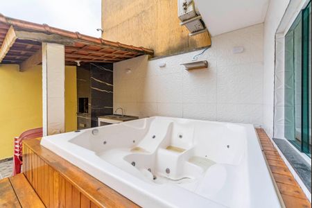 Casa para alugar com 175m², 3 quartos e 2 vagasÁrea Gourmet e Jacuzzi
