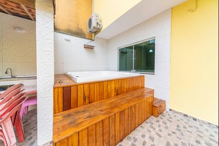 Casa para alugar com 175m², 3 quartos e 2 vagasÁrea Gourmet e Jacuzzi