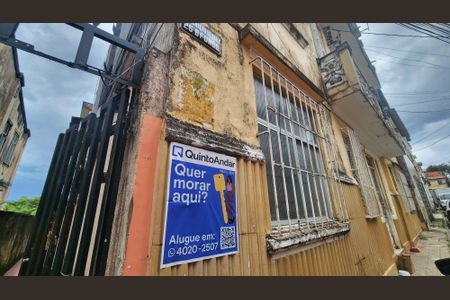 Apartamento para alugar com 80m², 2 quartos e sem vagaPlaca instalada 