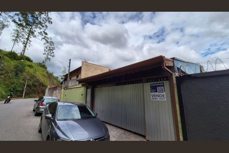 Casa à venda com 150m², 3 quartos e 3 vagas