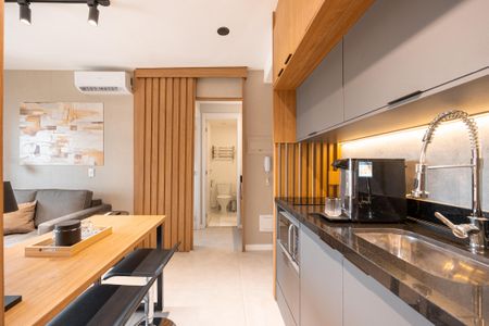 Sala de apartamento para alugar com 2 quartos, 41m² em Pinheiros, São Paulo