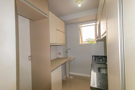 Apartamento para alugar com 48m², 2 quartos e 1 vaga Apartamento para alugar com 48m², 2 quartos e 1 vagaCozinha e Área de Serviço