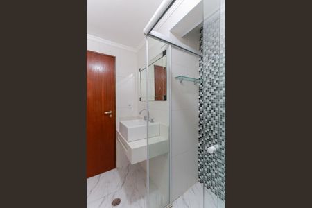 Casa à venda com 150m², 3 quartos e 1 vaga Casa à venda com 150m², 3 quartos e 1 vagaEdícula - Banheiro