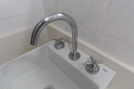 Casa à venda com 150m², 3 quartos e 1 vaga Casa à venda com 150m², 3 quartos e 1 vagaBanheiro da suíte 2
