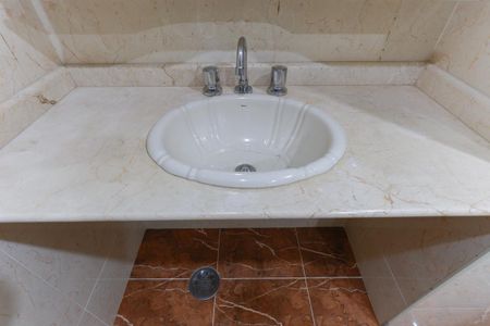 Casa à venda com 150m², 3 quartos e 1 vaga Casa à venda com 150m², 3 quartos e 1 vagaBanheiro da suite 1