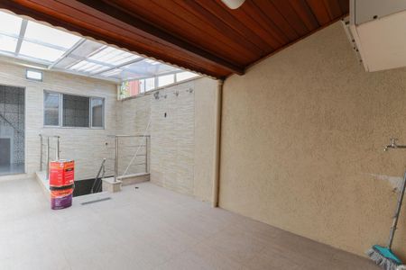 Casa à venda com 150m², 3 quartos e 1 vaga Casa à venda com 150m², 3 quartos e 1 vagaEdícula - Terraço
