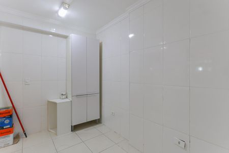 Casa à venda com 150m², 3 quartos e 1 vaga Casa à venda com 150m², 3 quartos e 1 vagaQuarto de serviço