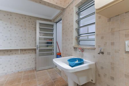 Casa à venda com 150m², 3 quartos e 1 vaga Casa à venda com 150m², 3 quartos e 1 vagaÁrea de serviço