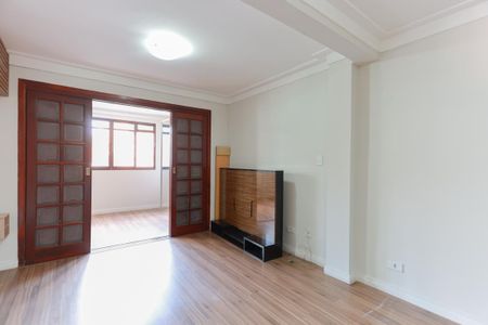 Casa à venda com 150m², 3 quartos e 1 vaga Casa à venda com 150m², 3 quartos e 1 vagaSuíte 1