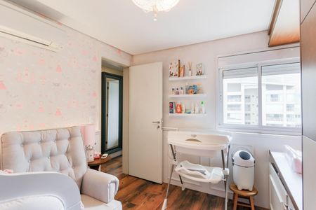 Apartamento à venda com 130m², 3 quartos e 2 vagas Apartamento à venda com 130m², 3 quartos e 2 vagasQuarto 2