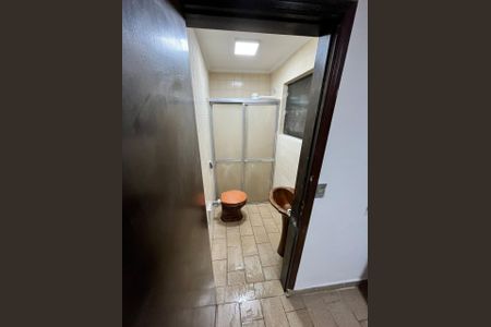 Casa para alugar com 200m², 4 quartos e 2 vagasBanheiro