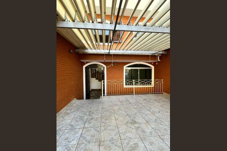 Casa para alugar com 200m², 4 quartos e 2 vagasÁrea externa