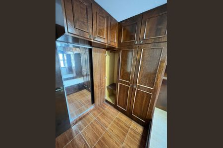 Casa para alugar com 200m², 4 quartos e 2 vagasQuarto