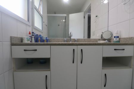 Apartamento para alugar com 120m², 3 quartos e 2 vagasBanheiro Suíte