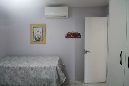 Apartamento para alugar com 120m², 3 quartos e 2 vagasQuarto