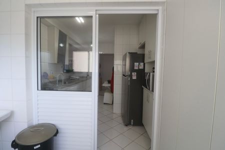 Apartamento para alugar com 120m², 3 quartos e 2 vagasÁrea de Serviço