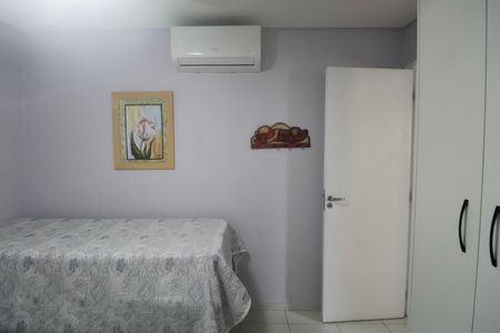 Apartamento para alugar com 120m², 3 quartos e 2 vagasQuarto