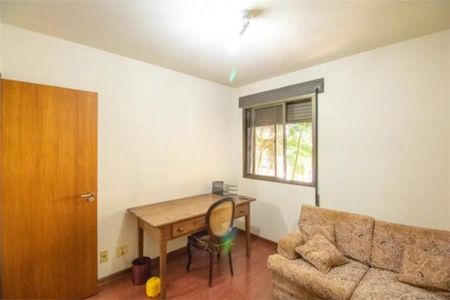 Apartamento à venda com 170m², 4 quartos e 2 vagasQuarto