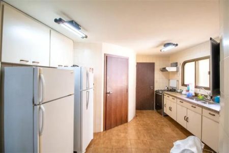 Apartamento à venda com 170m², 4 quartos e 2 vagasCozinha