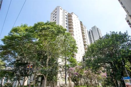 Apartamento à venda com 170m², 4 quartos e 2 vagasÁrea externa