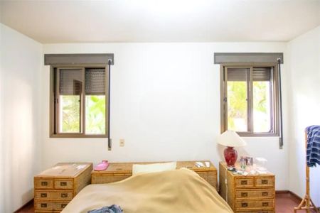 Apartamento à venda com 170m², 4 quartos e 2 vagasQuarto