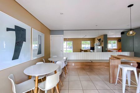 Apartamento para alugar com 43m², 2 quartos e sem vagaÁrea comum - Salão de festas