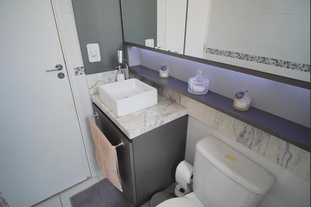 Apartamento à venda com 40m², 2 quartos e 1 vagaBanheiro Corredor