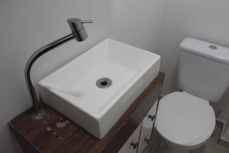 Casa de condomínio para alugar com 52m², 2 quartos e 1 vagaBanheiro