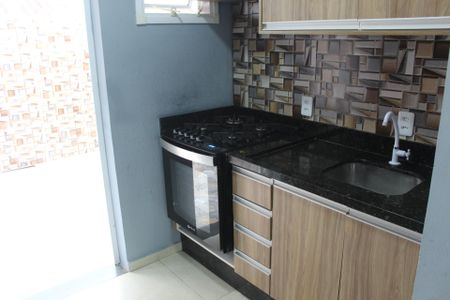 Casa de condomínio para alugar com 52m², 2 quartos e 1 vagaCozinha