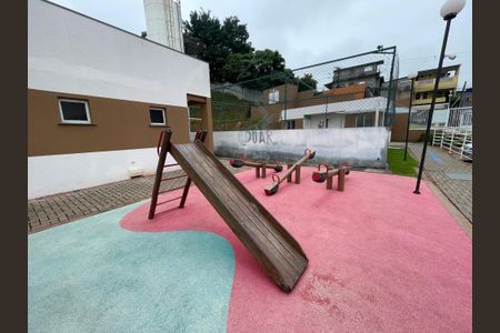 Casa de condomínio para alugar com 52m², 2 quartos e 1 vagaÁrea comum - Playground