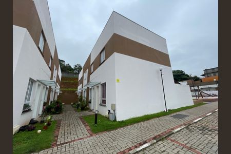 Casa de condomínio para alugar com 52m², 2 quartos e 1 vagaCondomínio