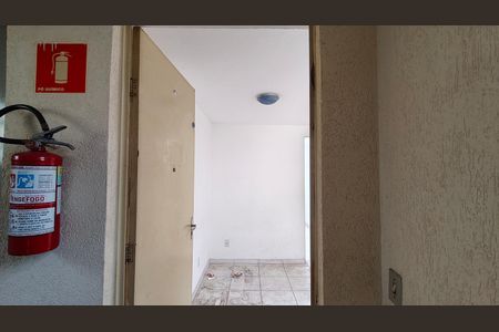 Apartamento para alugar com 48m², 2 quartos e sem vaga