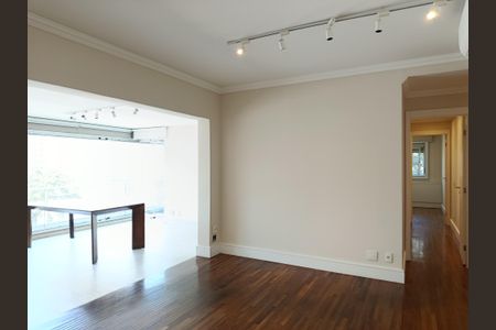 Apartamento para alugar com 121m², 3 quartos e 2 vagasSala