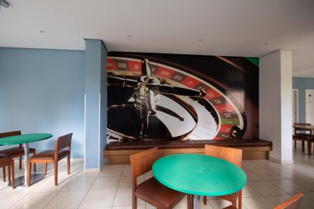 Apartamento à venda com 74m², 2 quartos e 1 vagaSala de Jogos