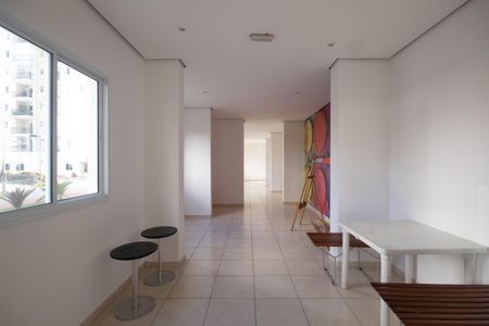 Apartamento à venda com 74m², 2 quartos e 1 vagaÁrea comum