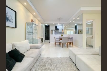 Apartamento à venda com 74m², 2 quartos e 1 vagaSala