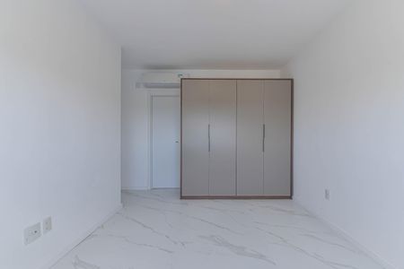 Apartamento para alugar com 64m², 2 quartos e 1 vagaSuite