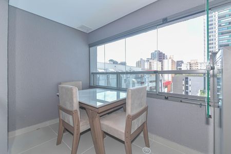 Studio para alugar com 32m², 1 quarto e sem vagaVaranda